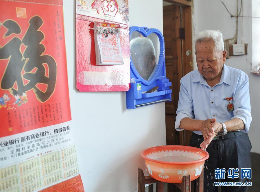 鐘宜龍：長征起點的“守魂人”