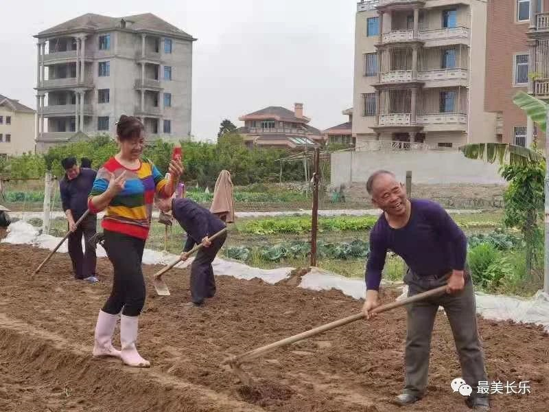 百戶村：凝聚人心 共建家園