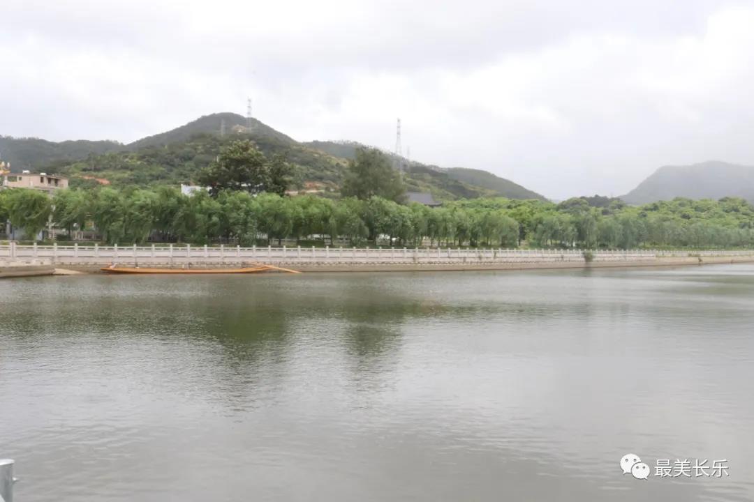 一處河流一處景 碧水清風(fēng)滿眼新 ——我區(qū)全面鋪開示范河道建設(shè)工作并取得良好成效