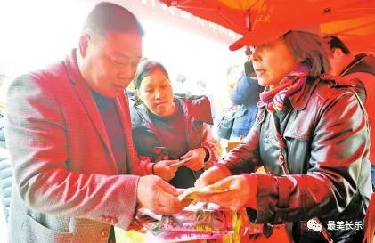 鋪好法治基石　農(nóng)事內(nèi)外兼修