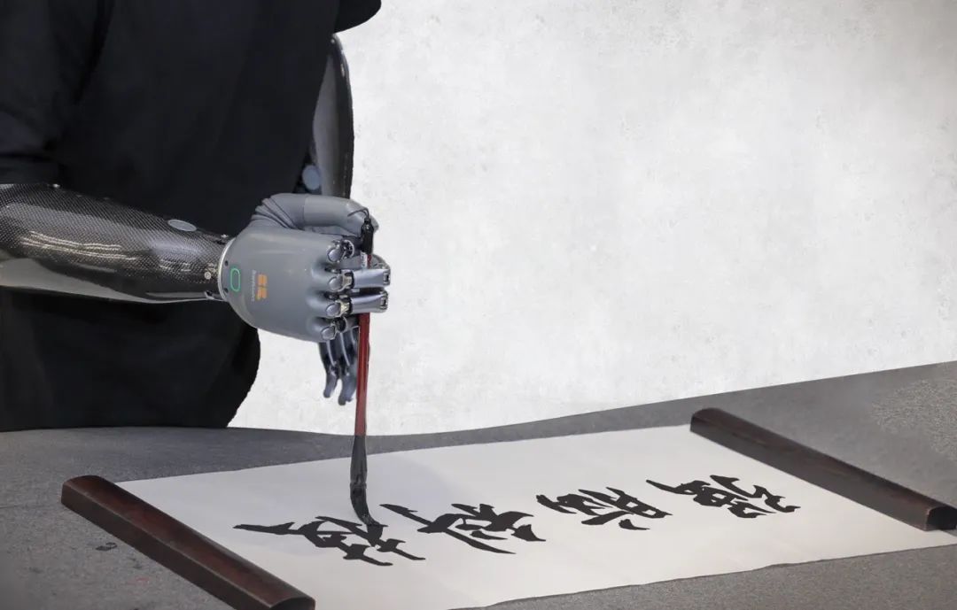 春晚同款機(jī)器人要來！大批高科技即將亮相福州！