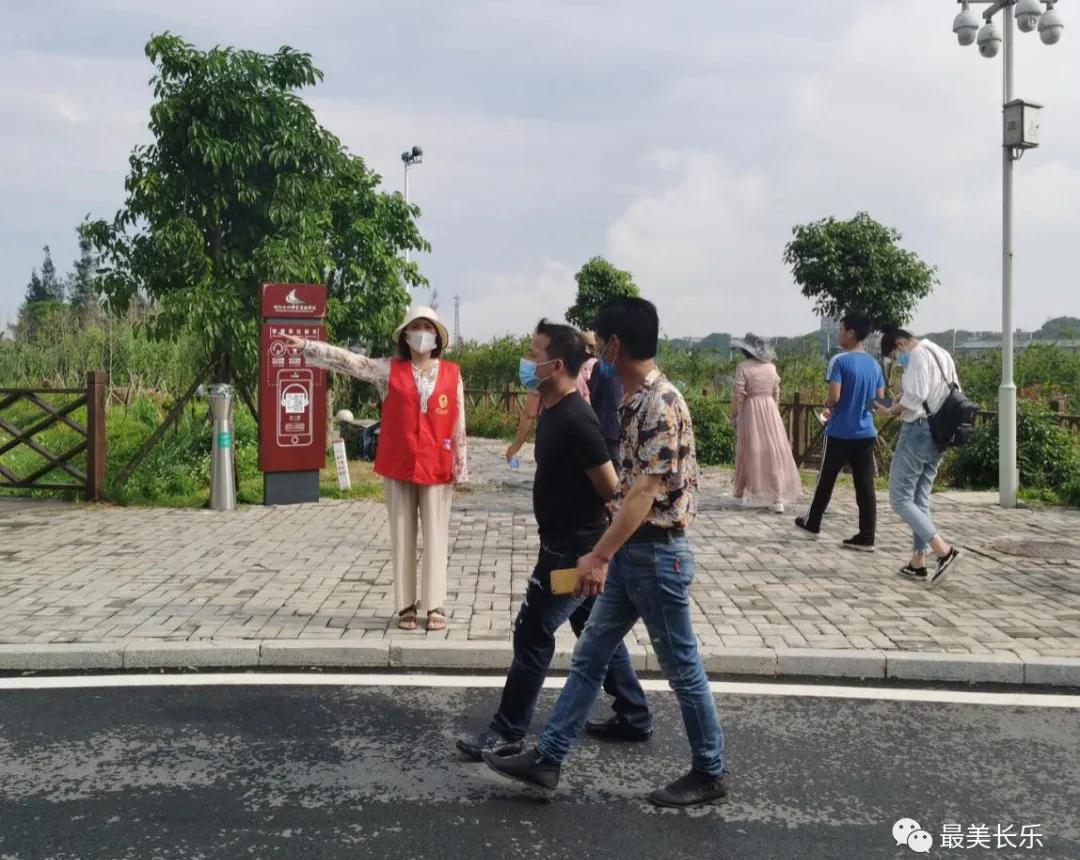 暑期至,，讓文明旅游成為最美的風景