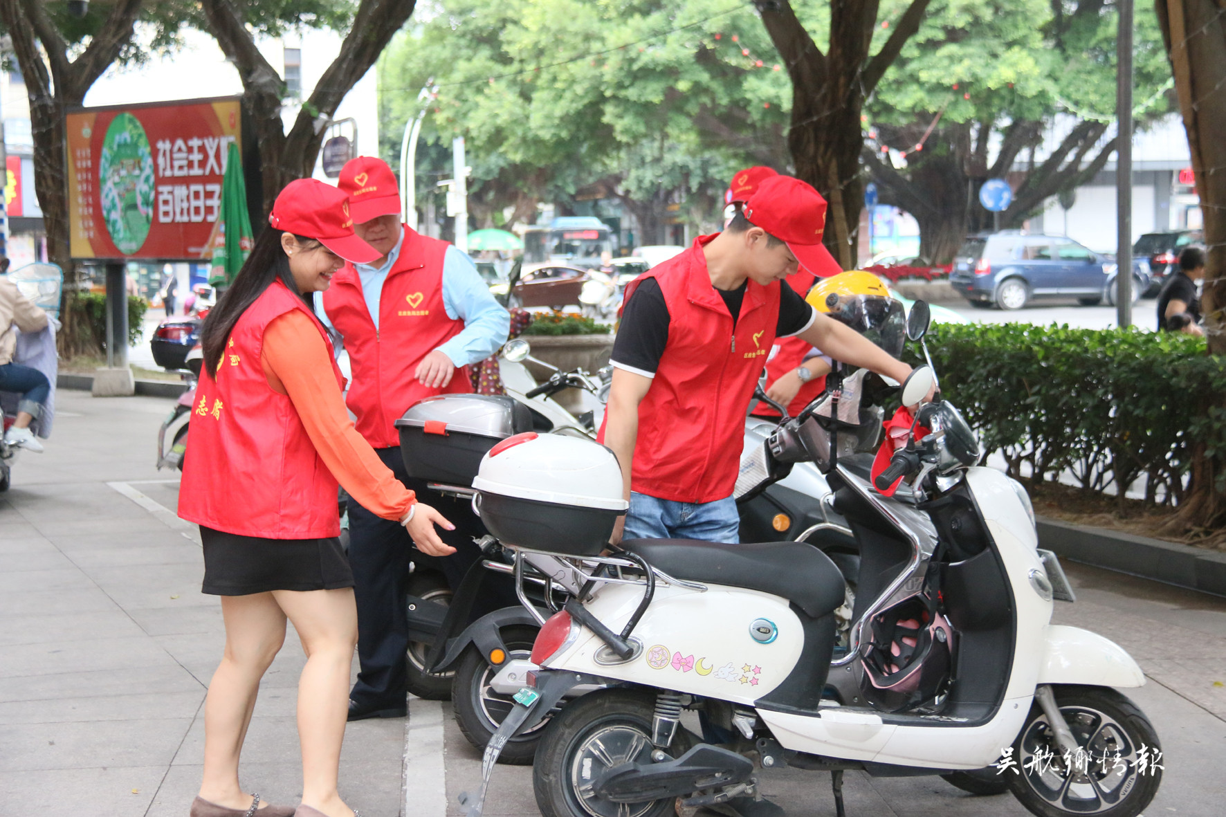 志愿者包路段巡查 助力文明城市創(chuàng)建