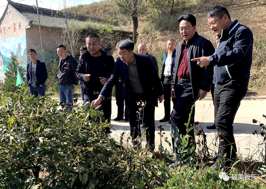 我區(qū)黨政代表團(tuán)赴固原市考察