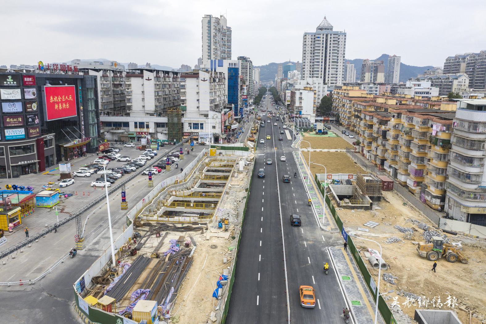 鄭和中路北側(cè)和愛心路主車道恢復(fù)通車