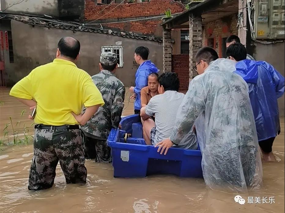 長樂：5900多名干部堅守 筑起抵御風雨“鋼鐵防線”