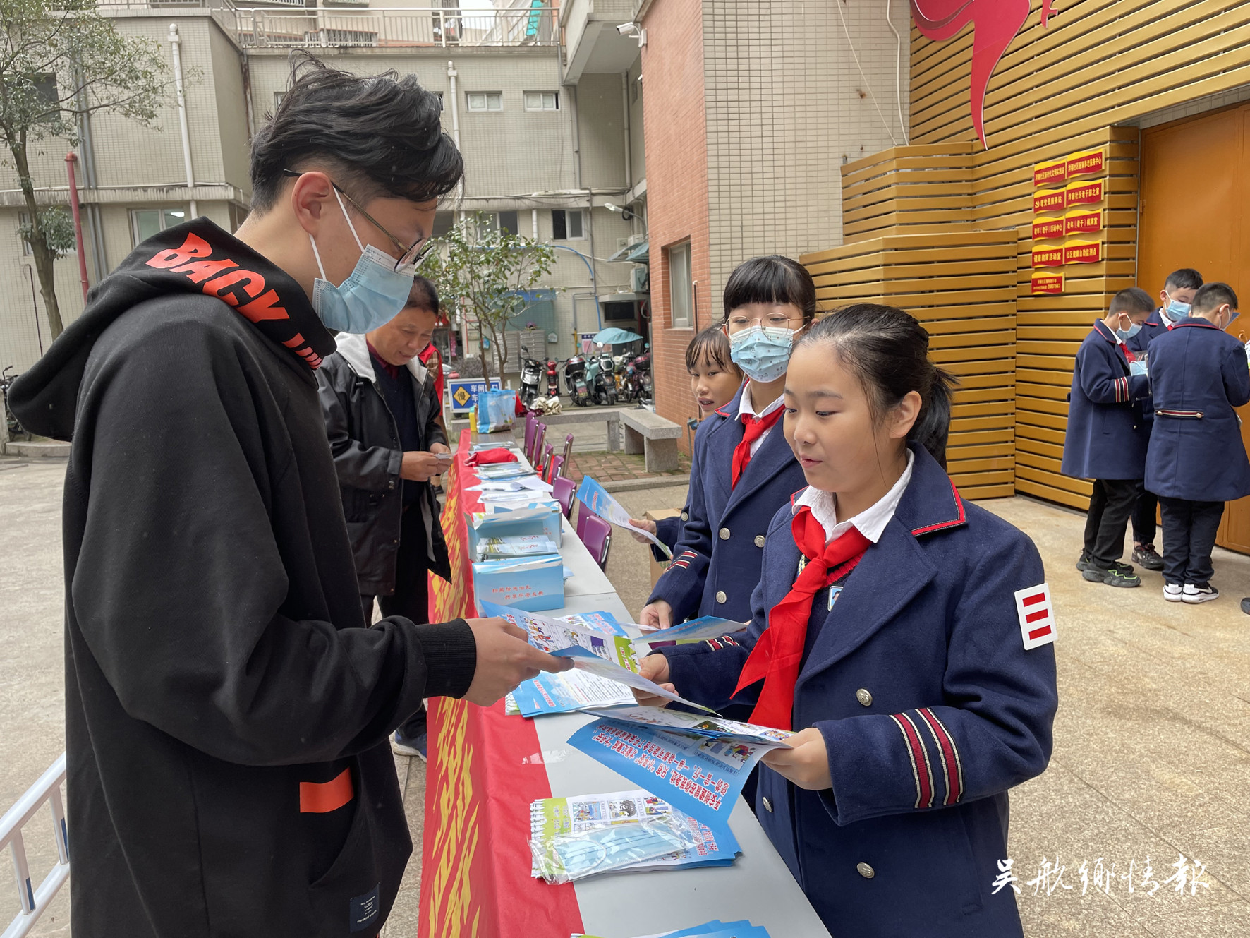 宣傳平安“三率” 共建平安社區(qū)