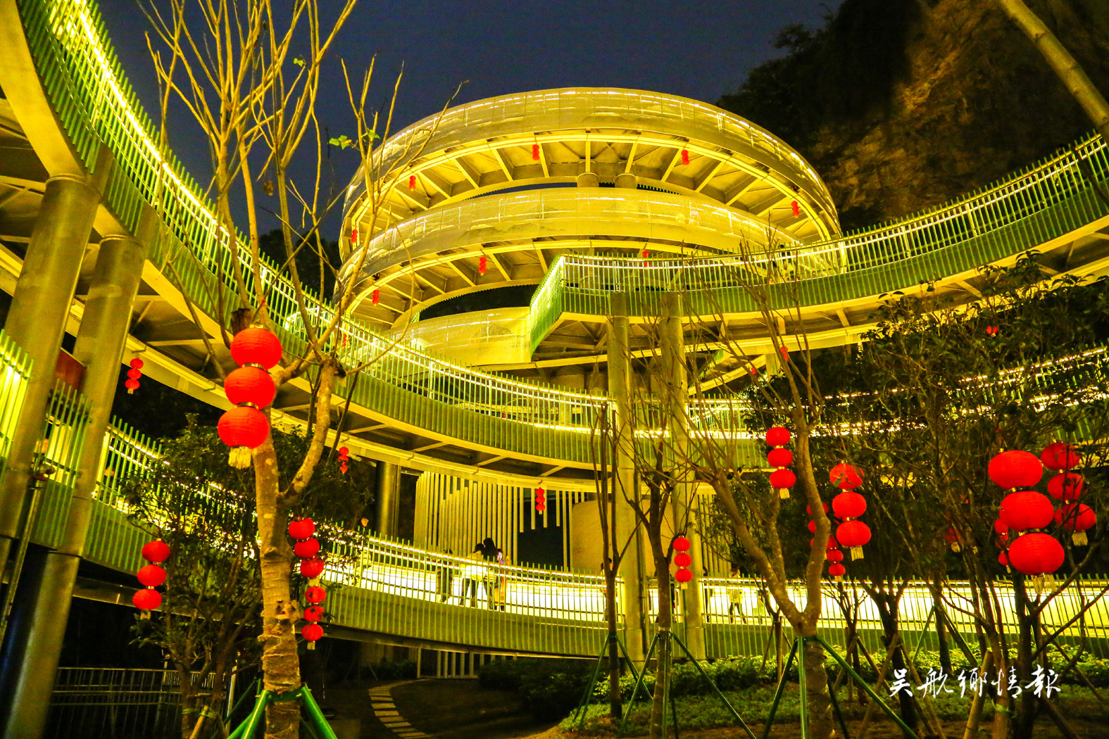 驚艷,！南山生態(tài)公園環(huán)形棧道等你來打卡