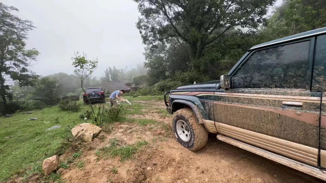 雨,！雨,！雨！他們聞“汛”而動