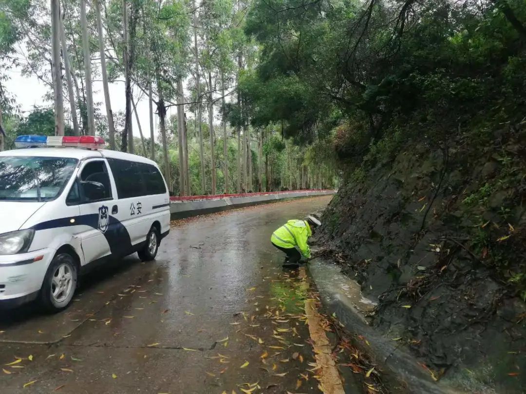 雨,！雨,！雨！他們聞“汛”而動