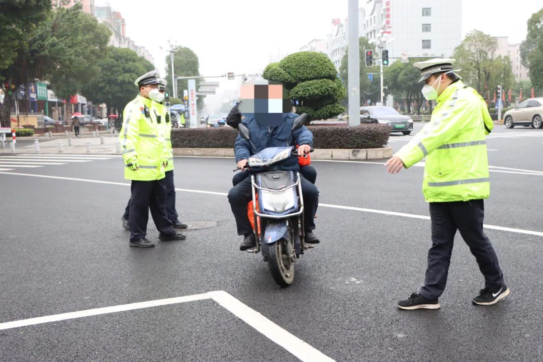 注意,！15日起,，這種行為將被罰款！