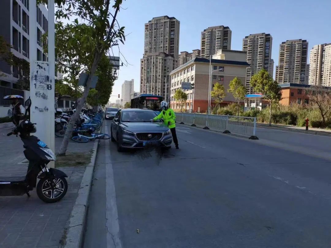 民聲零距離 ||這所學校周邊停車難！看長樂如何緩解,！