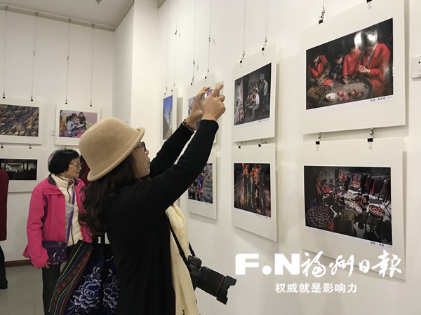 福州女性攝影作品展本月免費觀賞